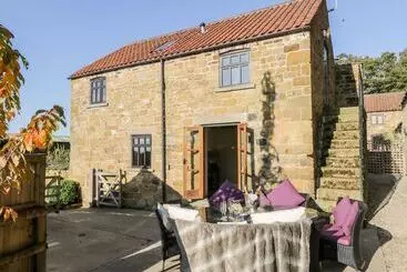 Mökkimajoitus Woodside Barn