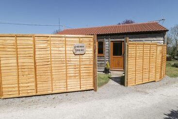 קוטג'' Cherry Lodge