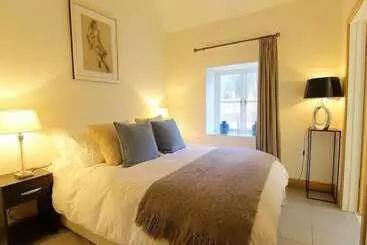 Casa Rural Hazel Manor Wing