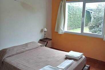 هتل آپارتمان Cabañas Del Dique