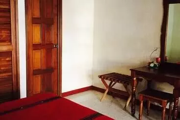 هتل Posada De Don Jose