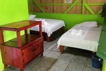 پانسیون Rancho Verde De Osa