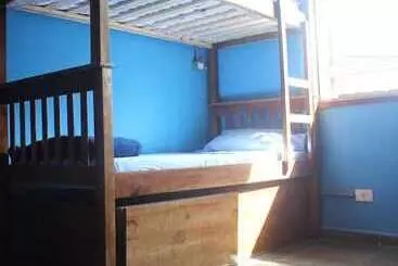 Curvão Surf House   Hostel