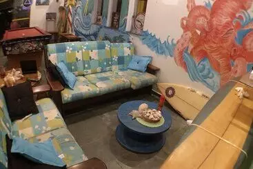 Curvão Surf House   Hostel