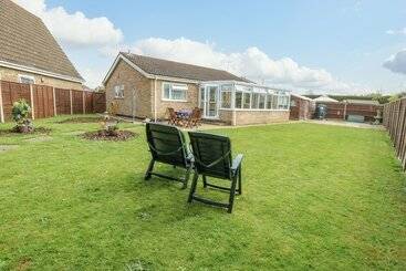 별장 16 Heron Gardens