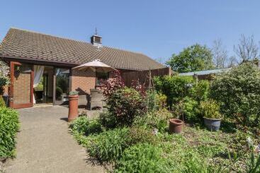 קוטג'' Kingfisher