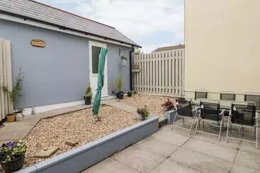 Mökkimajoitus Sandy Bay House