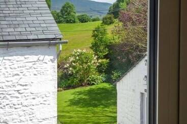 Fells Cottage