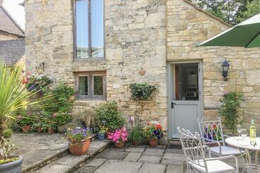 별장 The Old Cider House