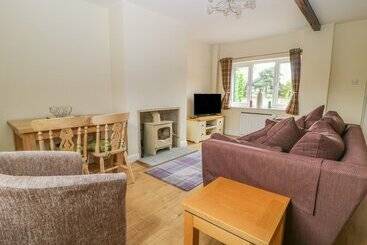 کلبه The Paddock