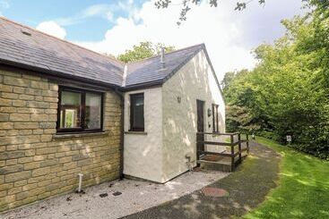 بيت ريفى Tre Pol Pen