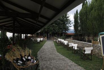 Пансион Mythoxenia