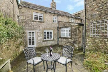 Green Smithy Cottage