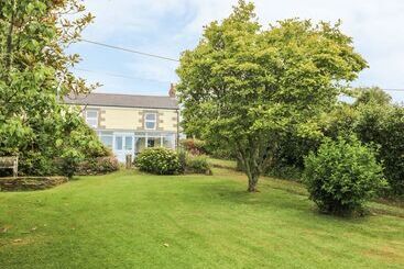 بيت ريفى Nanvivian