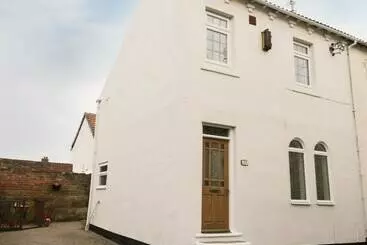 Sands End Cottage