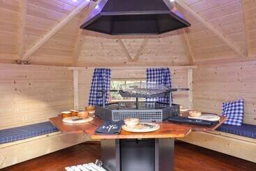 بيت ريفى Wrens Nest