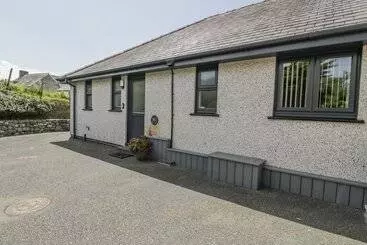 Mökkimajoitus Bryn Coch Bach