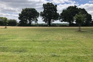 بيت ريفى Hook Norton Barn