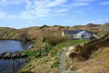 Landhus Old Mission Hall