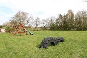 Сельский дом Sycamore