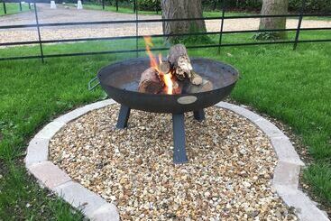 Сельский дом The Dower House