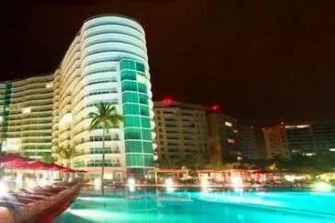 Hotelli Bay View Grand Marina 2br
