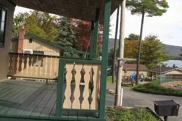 Treasure Cove Resort Motel