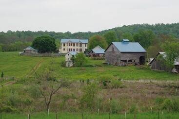 Belle Meade Bed And Breakfast