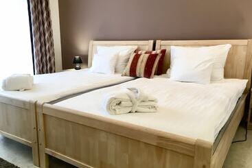 Garden Hotel Medical & Spa