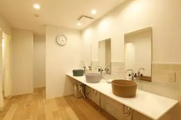 Knut   Hostel