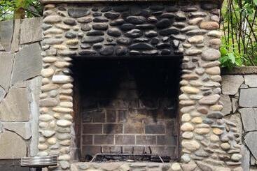 Motel Southfork Lodge   Riverside Inn