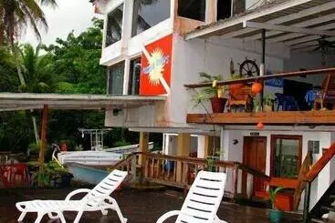 Hotel Panama Divers & Octopus Garden Dive Center