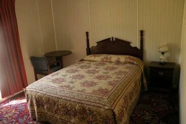 Four Jacks Hotel And Casino