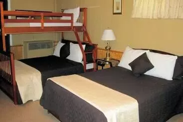 モーテル Edgewater Resorts   Edgewater Inn