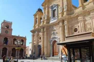 پانسیون Girasole