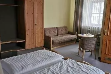 Отель Alte Post Neuses