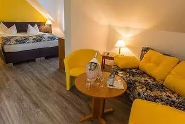Hotel Zum Starenkasten Gmbh