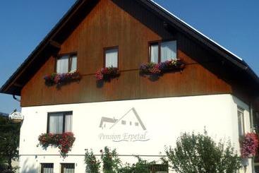 ベッドアンドブレックファースト Pension Erpetal