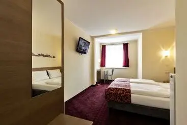 Dream Inn Hotel Regensburg Ost