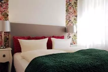 בית מלון כפרי Drahthammer Schloßl