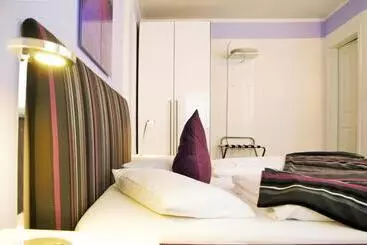 هتل Park Ambiente Friedberg