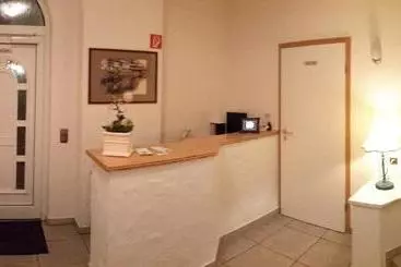 ホテル Und Restaurant Grüner Hahn