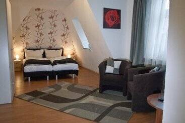 ホテル Restaurant Zum Holländer Hof