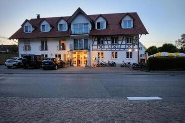 Landhotel & Gaststuben Zum Hasen