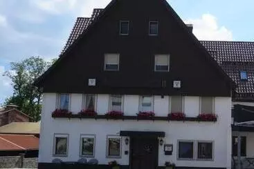 ペンション Der Gasthof In Alfdorf