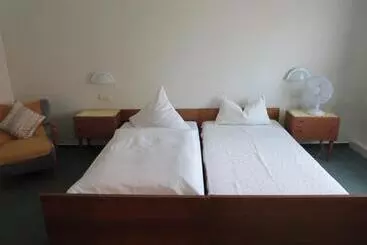 膳宿费 Der Gasthof In Alfdorf