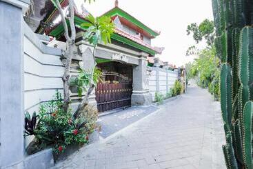 Otel Ceria Guesthouse Seminyak By Oyo Rooms