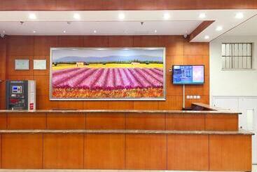 Hanting Hotel Beijing Nanyuan Heyi Metro Station