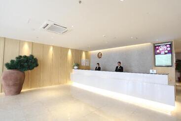 فندق Ji Yinchuan Gulou