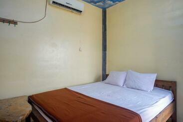 호텔 Kampoeng Drini Redpartner